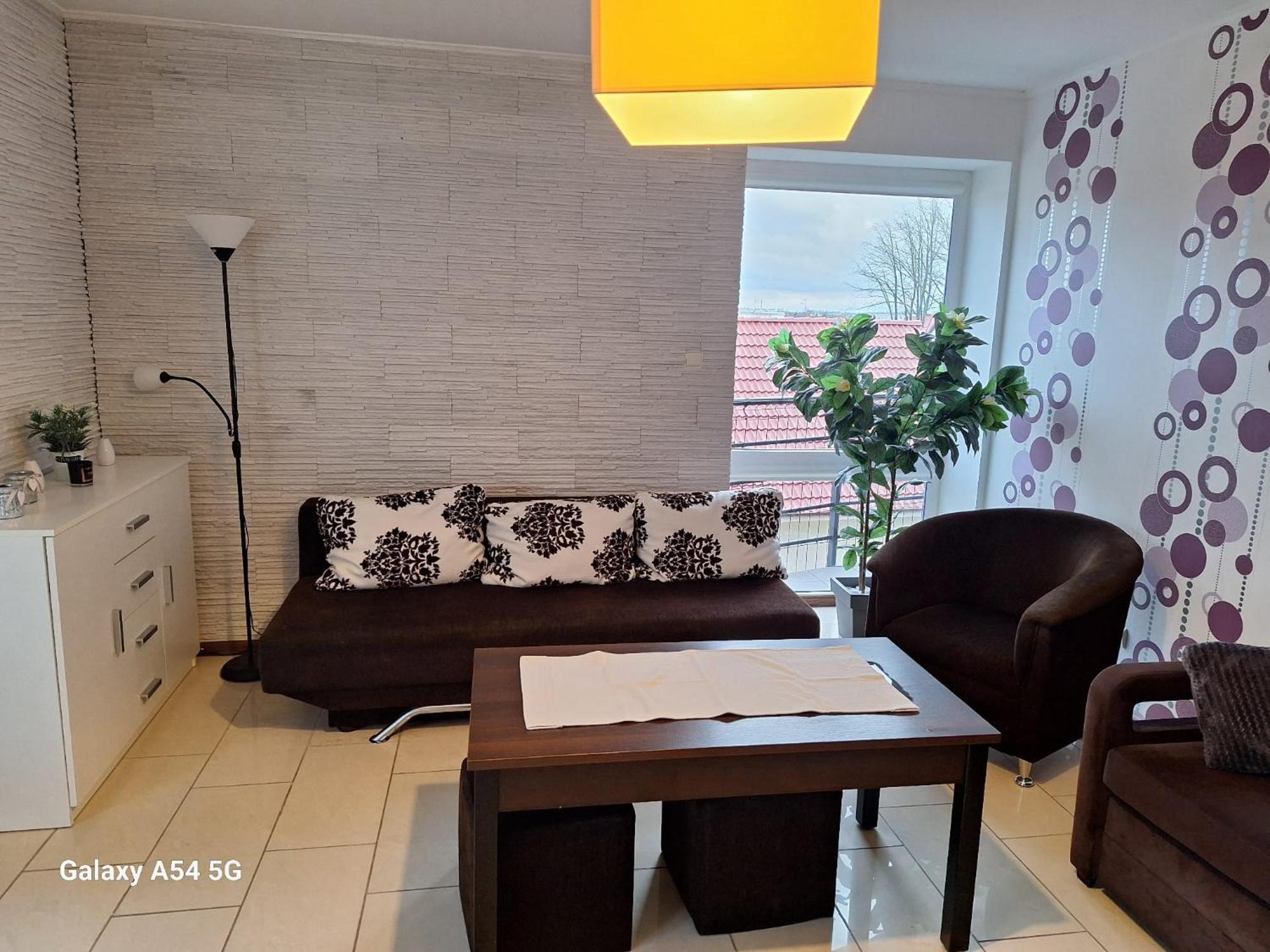 Apartament Z Basenem Do 8 Miejsc Noclegowych 尤斯托尼莫斯基 外观 照片