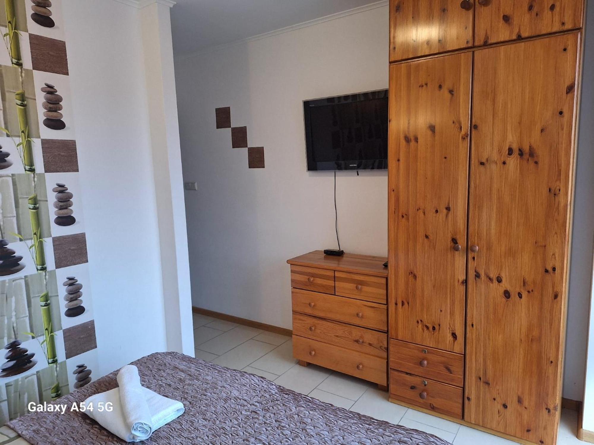 Apartament Z Basenem Do 8 Miejsc Noclegowych 尤斯托尼莫斯基 外观 照片